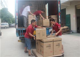 极悦娱乐拉杆音箱