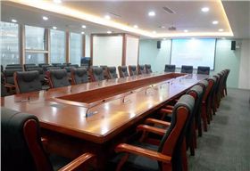 极悦娱乐会议室音响设备 公共经济创新交易中心