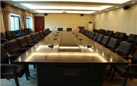 大型会议室音响设备引起啸叫的原因及解决办法【极悦娱乐音响】