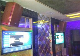 专业KTV音响设备加入蓝魅音乐会所【极悦娱乐】