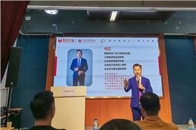 执行力!极悦娱乐邀汇聚金牌讲师举行全员培训会