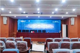 极悦娱乐新品LA双4寸线阵音箱系统,应用于云南廉政教育基地