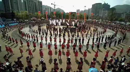 8+4线阵音响系统助阵四川兴文(国际)苗族花山节