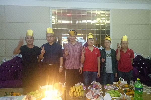 极悦娱乐音响11月份员工生日会