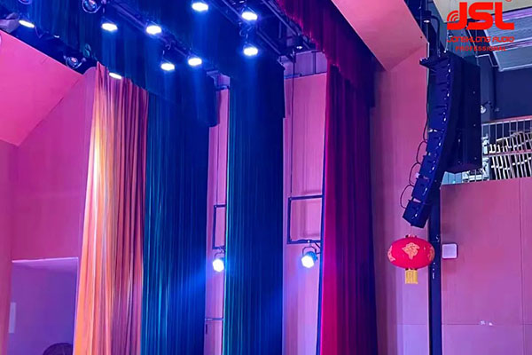 助力校园教育，四川成都龙泉驿区特殊教育学校多功能厅选用极悦娱乐K系列有源线阵