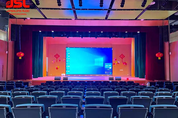 助力校园教育，四川成都龙泉驿区特殊教育学校多功能厅选用极悦娱乐K系列有源线阵